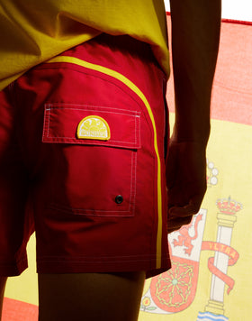 SHORT SWIM SHORTS WITH AN ELASTICATED WAISTBAND ICONIC TAFFETA SPAIN FLAG