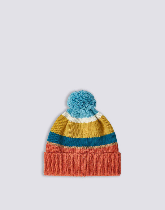 BERRETTO IN LANA CON PATCH