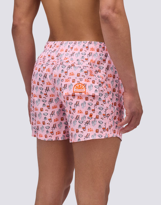 REPREVE® TRAJE DE BAÑO CORTO CON CINTURA ELÁSTICA Y SET DE PLAYA ESTAMPADO