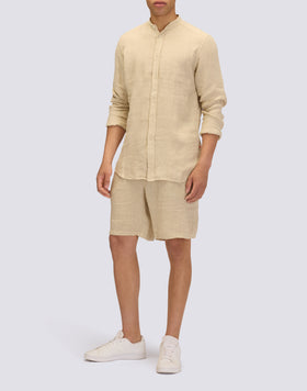 CAMISA DE LINO TEÑIDA EN PRENDA