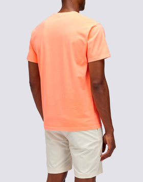 CAMISETA CON LOGOTIPO IMPRESO