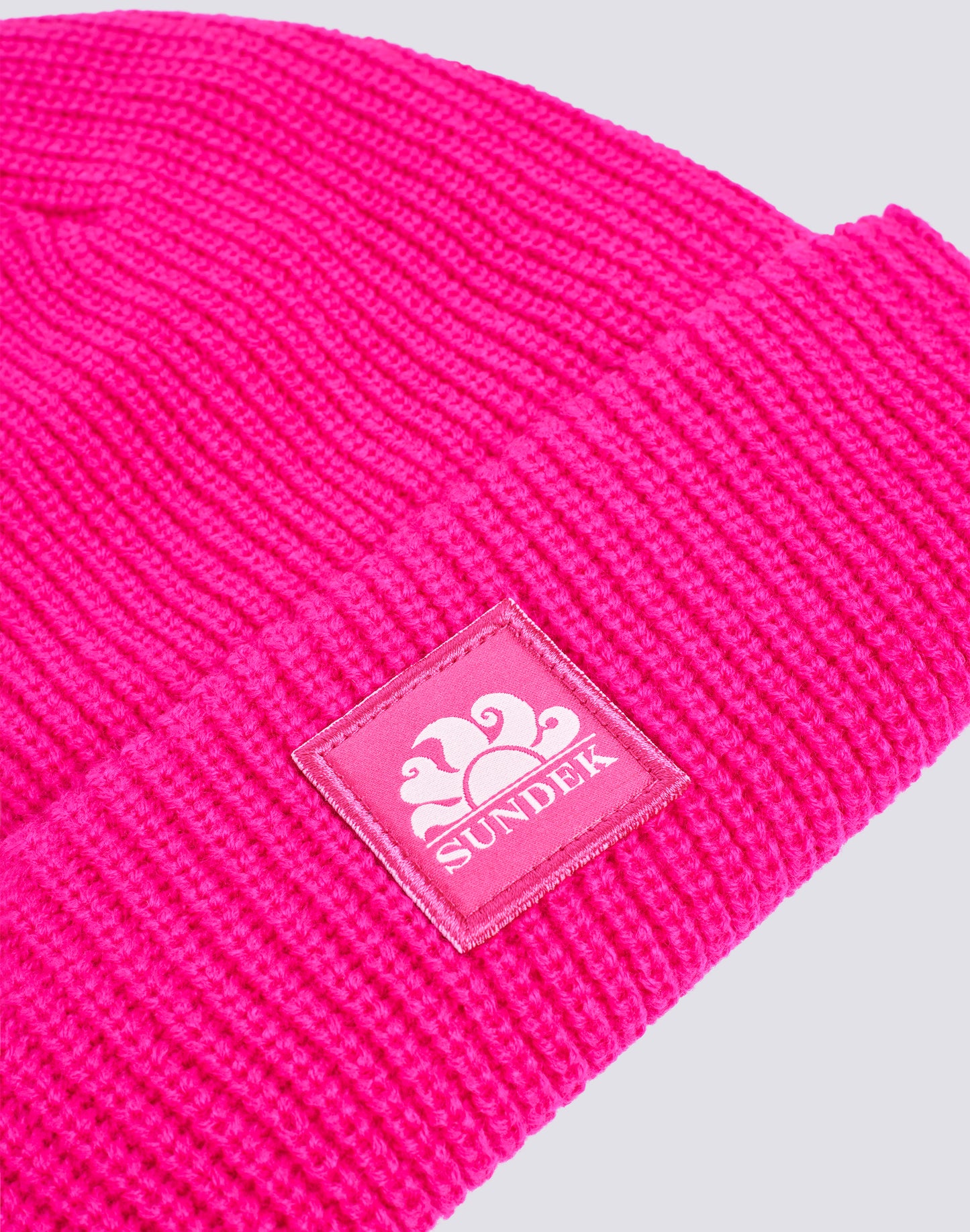 RIB KNITTED BEANIE