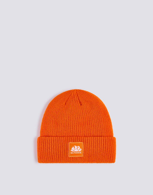 BONNET EN TRICOT CÔTELÉ