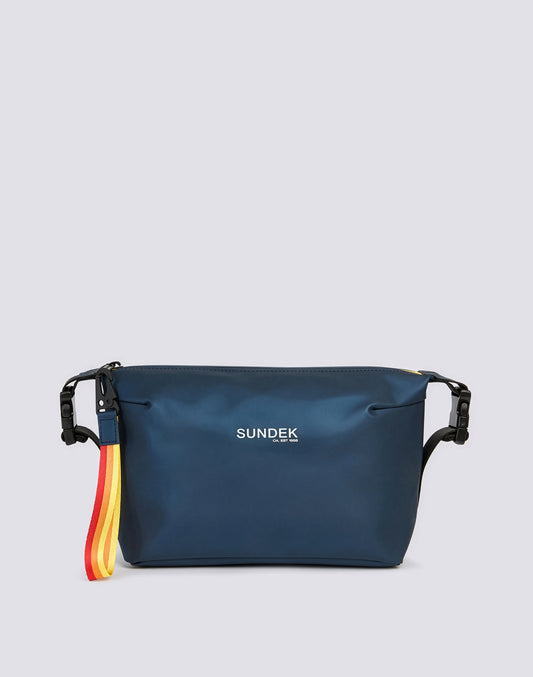 NECESER CON CREMALLERA SOLDADA