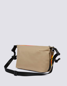 BEAUTY CASE WITH WELDED ZIP