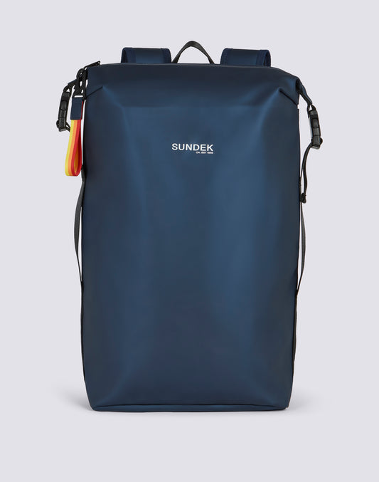 MOCHILA CON CREMALLERA SOLDADA Y ASAS AJUSTABLES ACOLCHADAS