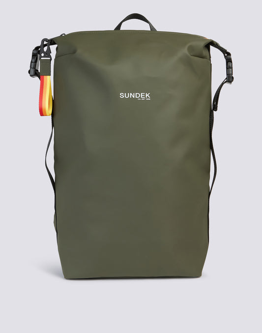 BACKPACK WITH WELDED ZIPPER AND ADJUSTABLE PADDED HANDLES