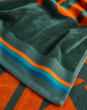 NEW CLASSIC - SERVIETTE DE PLAGE JACQUARD AVEC LOGO