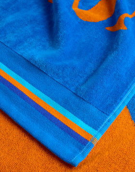 NEW CLASSIC - JACQUARD BEACH TOWEL WITH LOGO
