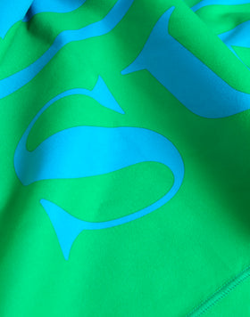 SERVIETTE DE PLAGE EN MICROFIBRE AVEC LOGO