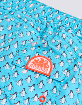 MAILLOT DE BAIN COURT À TAILLE ÉLASTIQUE REPREVE® AVEC IMPRIMÉ PINGU