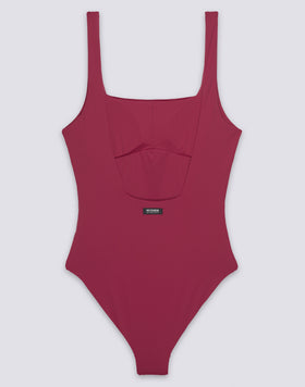 CHINA - WOMEN'S ONE-PIECE SWIMSUIT WITH SQUARE NECKLINE AND DEEP BACK