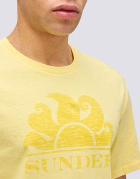 T-SHIRT MANICHE CORTE CON LOGO