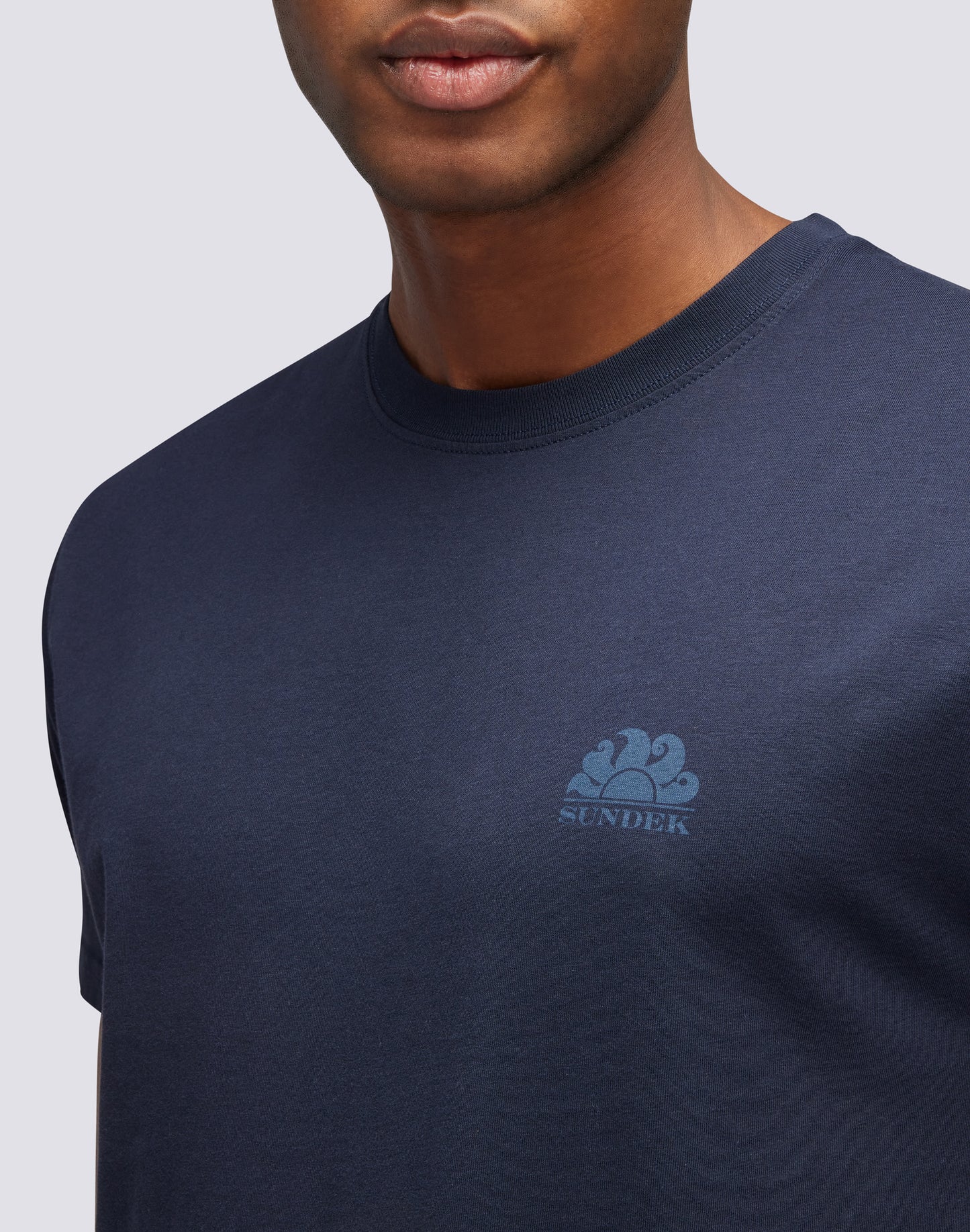 T-SHIRT À COL ROND AVEC LOGO