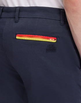 PANTALONI CHINO IN TWILL STRETCH