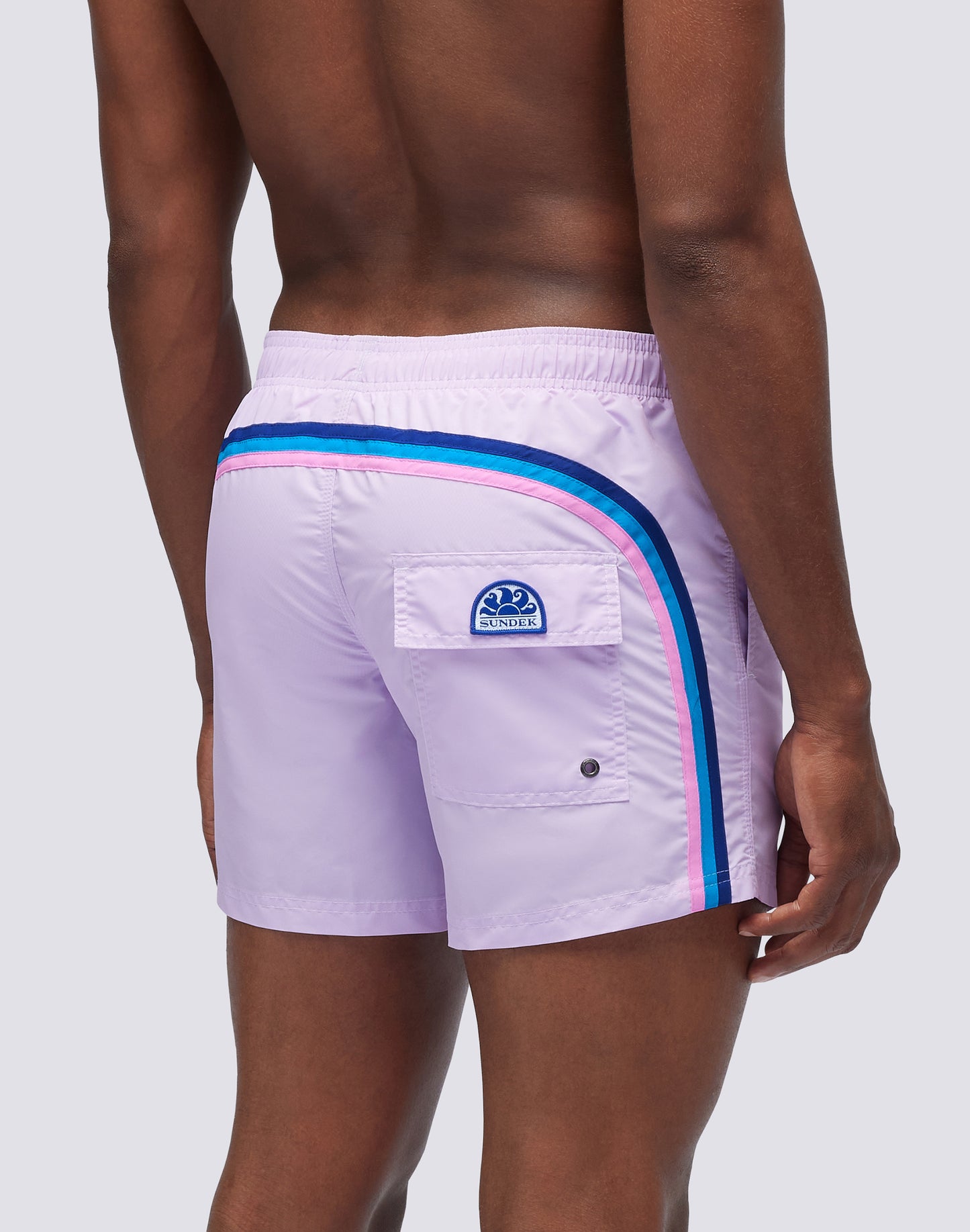 ICONIC TAFFETA STRETCH WAIST SHORT SWIM TRUNKS