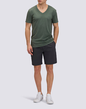 T-SHIRT TINTO CAPO CON SCOLLO A V