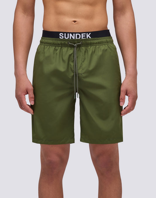 BAÑADOR LARGO CON CINTURA ELÁSTICA Y ELÁSTICO CON LOGOTIPO