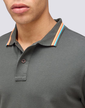 POLO BRICE EN COTON PIQUÉ AVEC DÉTAILS TRICOLORES