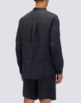 CHEMISE EN LIN TEINT DANS LA MASSE