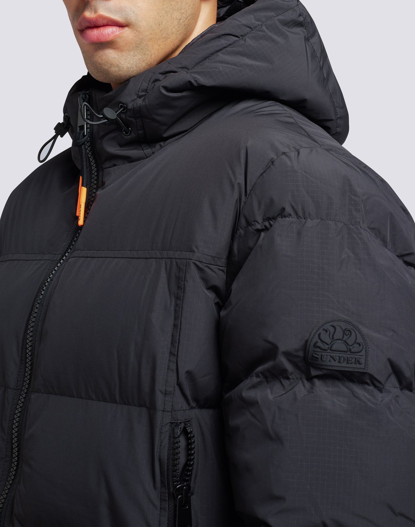 200 GR HOODED PADDED JACKET