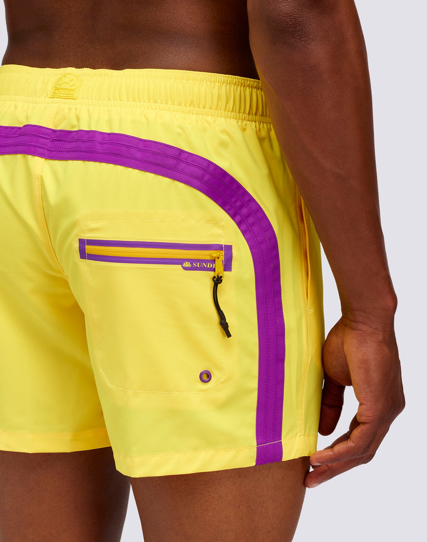 SHORT SWIMSHORTS WITH STRETCH ELASTIC WAIST AND POCKET