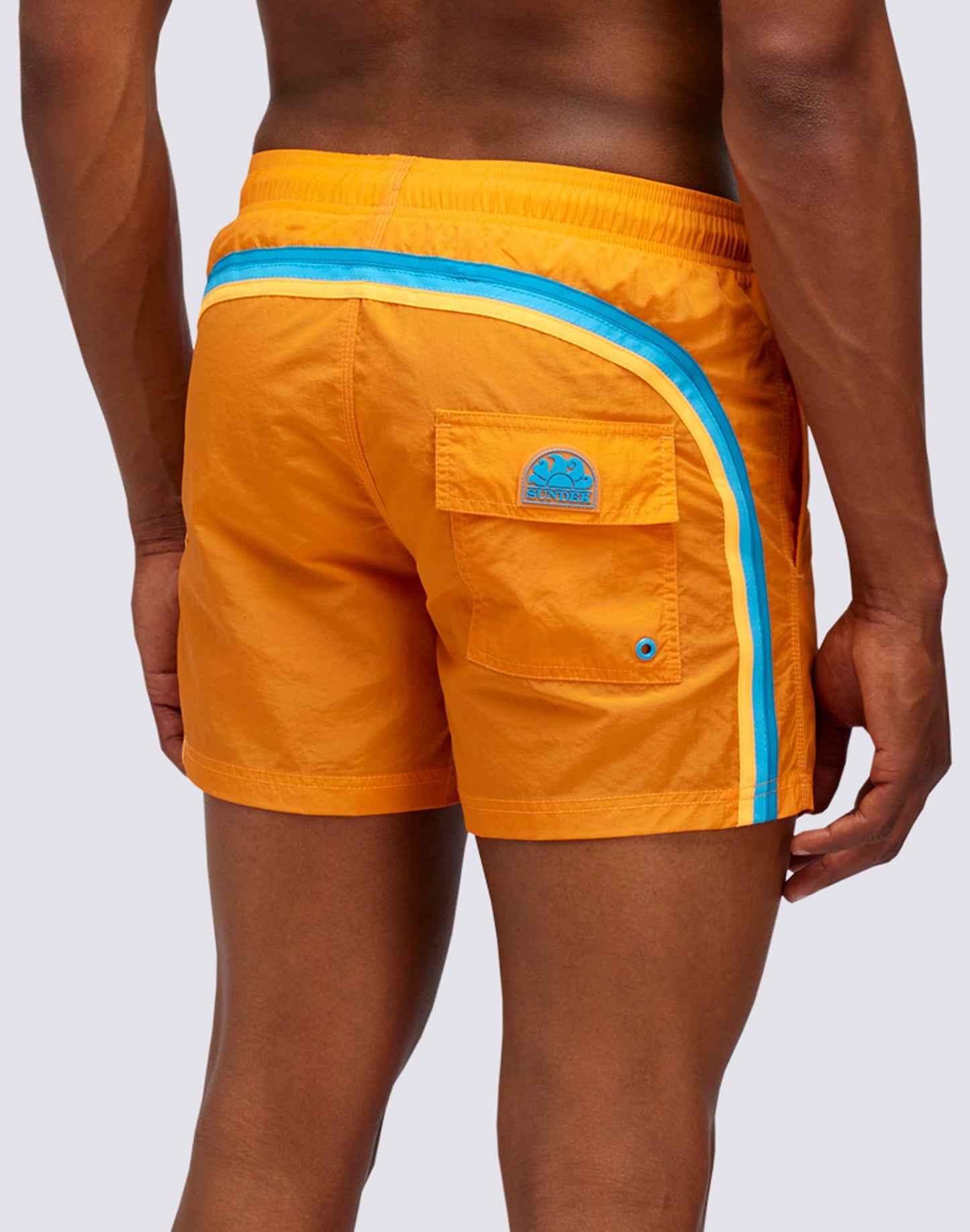 CRINKLED SHORT ELASTIC WAIST SWIMSHORTS