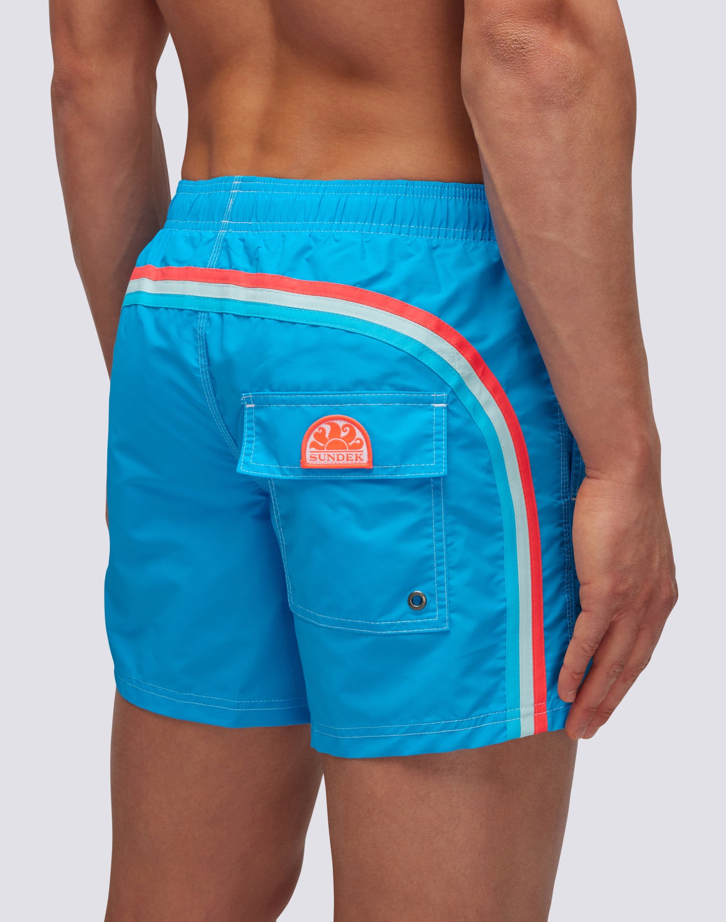 ICONIC TAFFETA STRETCH WAIST SHORT SWIM TRUNKS