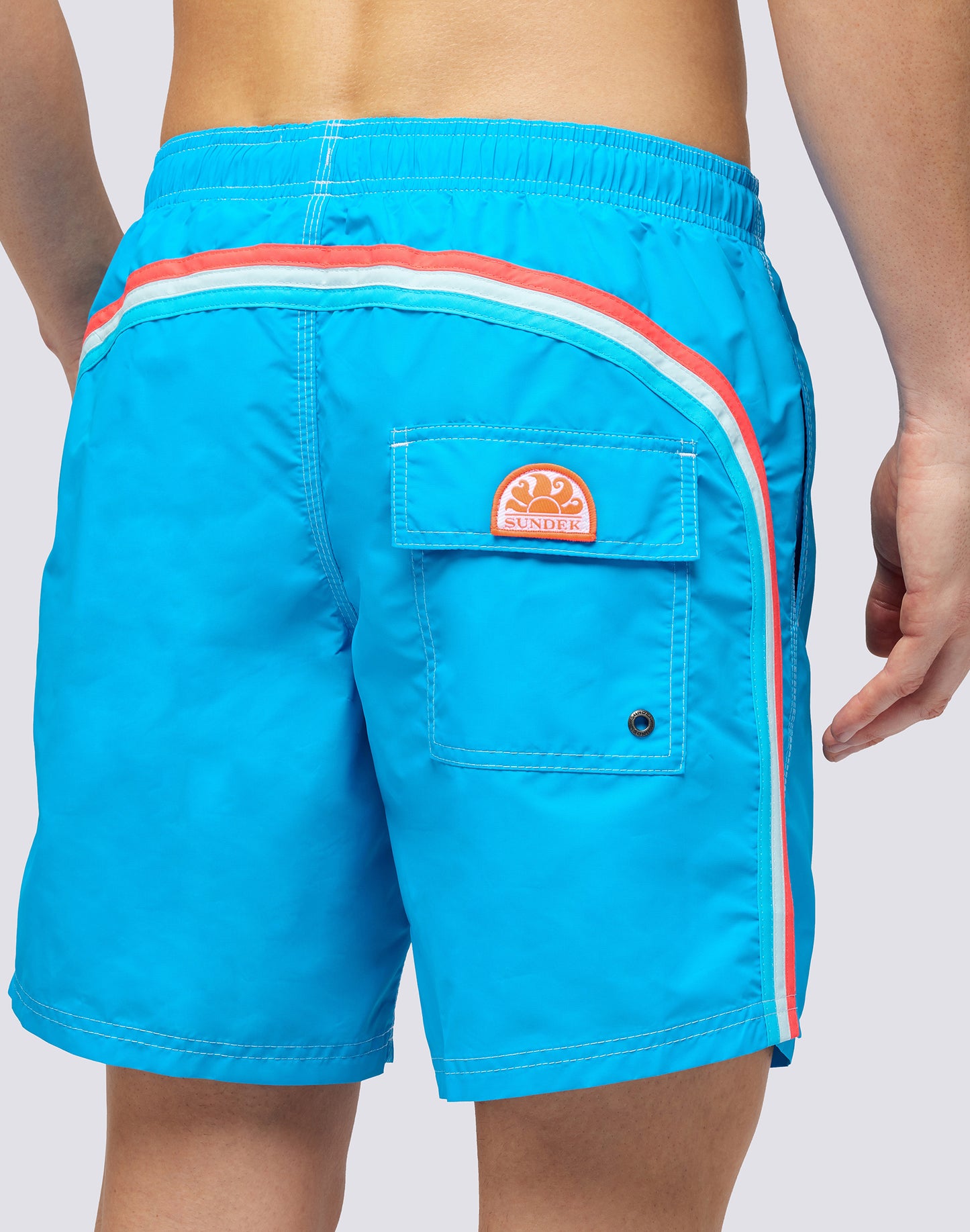 ICONIC TAFFETA STRETCH WAIST MID-LENGTH SWIM TRUNKS