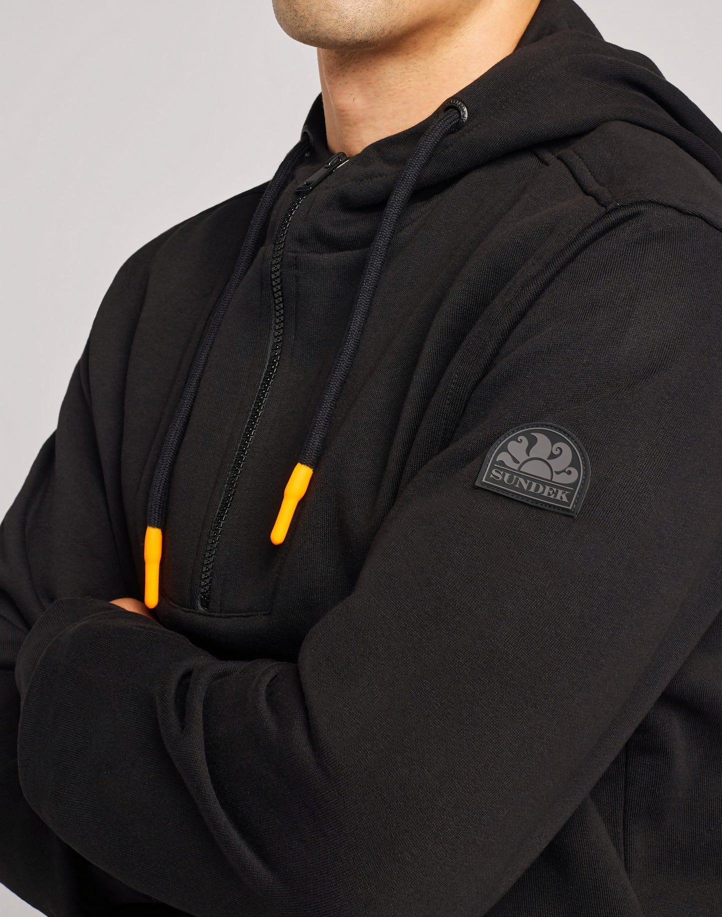 3/4 ZIPPER HOODED SWEATSHIRT