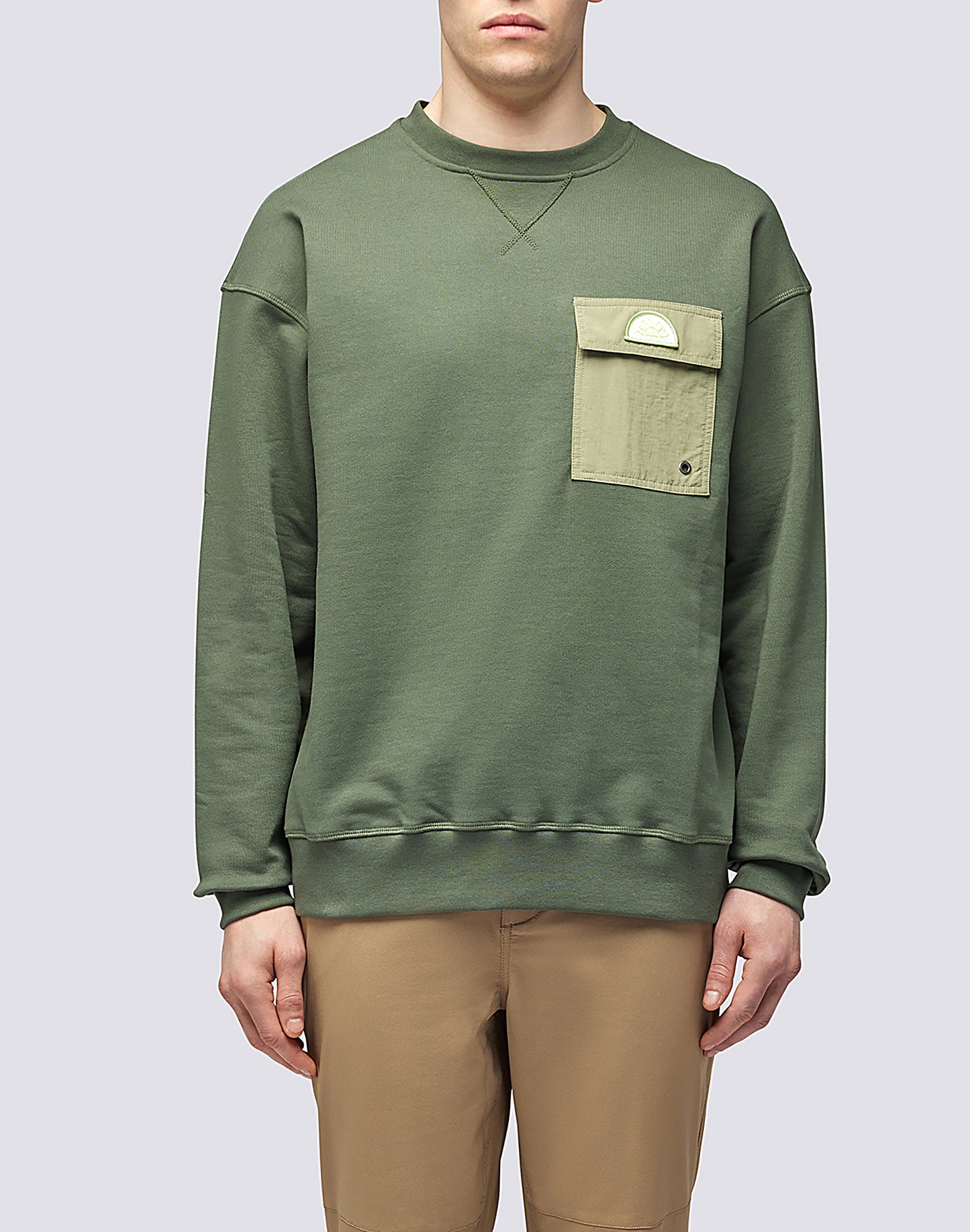 CREW NECK SWEATSHIRT WITH FRONT POCKET