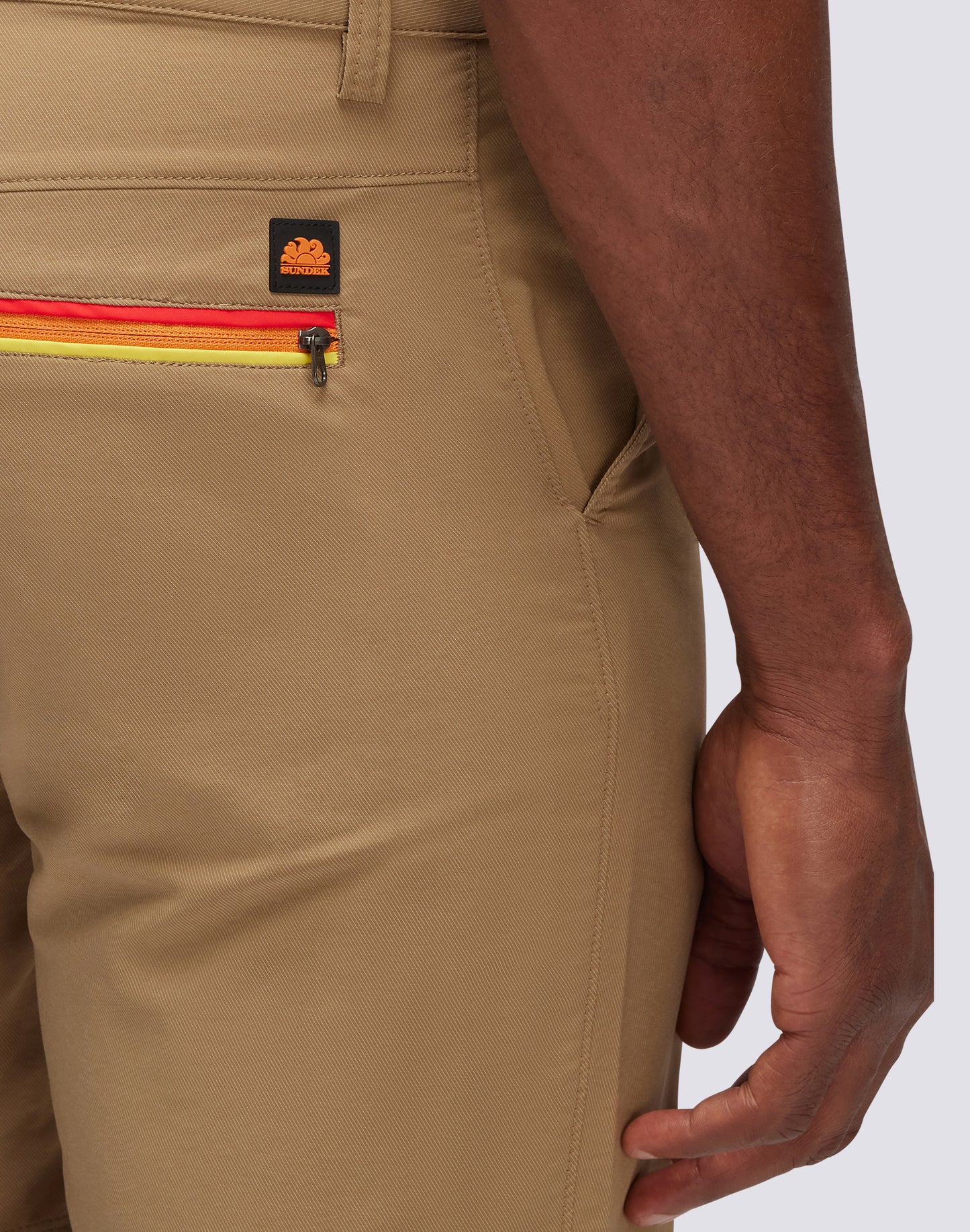 QUICK-DRY WALKING SHORTS