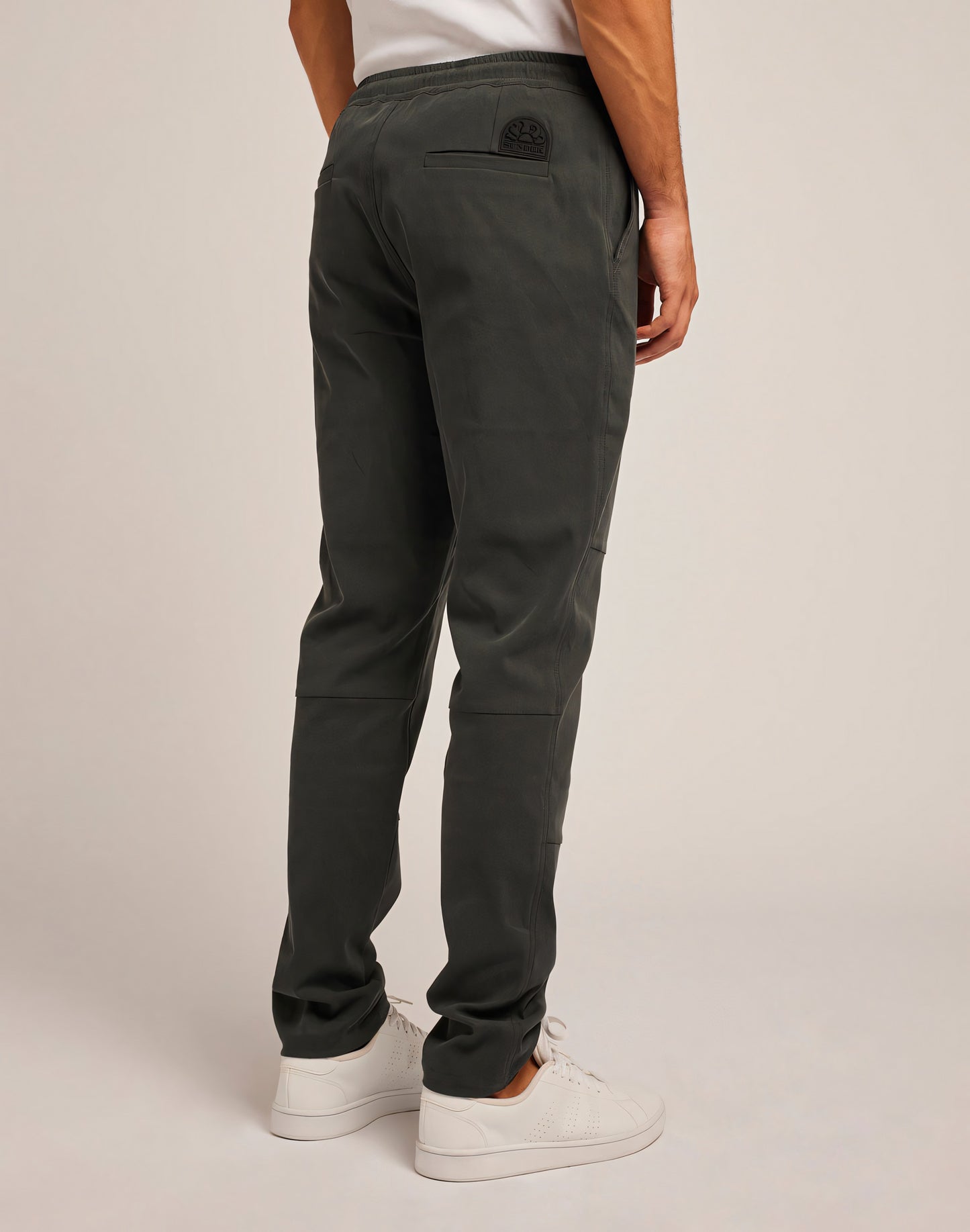 PANTALON SEMI-EXTENSIBLE EN COTON NYLON