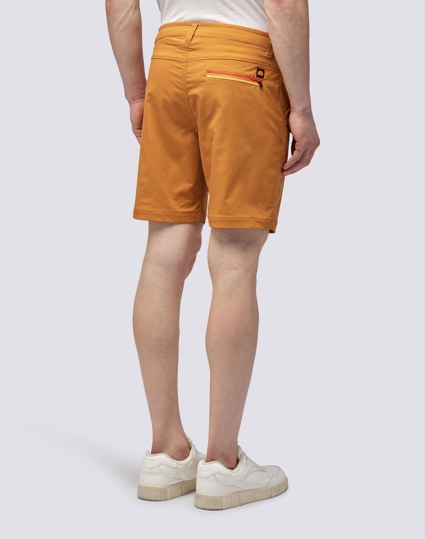 WALKSHORTS IN QUICK DRY FABRIC