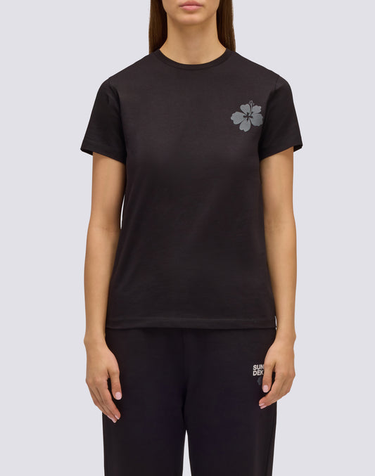 CAMISETA DE MUJER REGULAR FIT CON FLOR