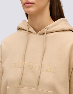 SUDADERA DE MUJER CON CAPUCHA Y INSCRIPCIÓN SUNDEK