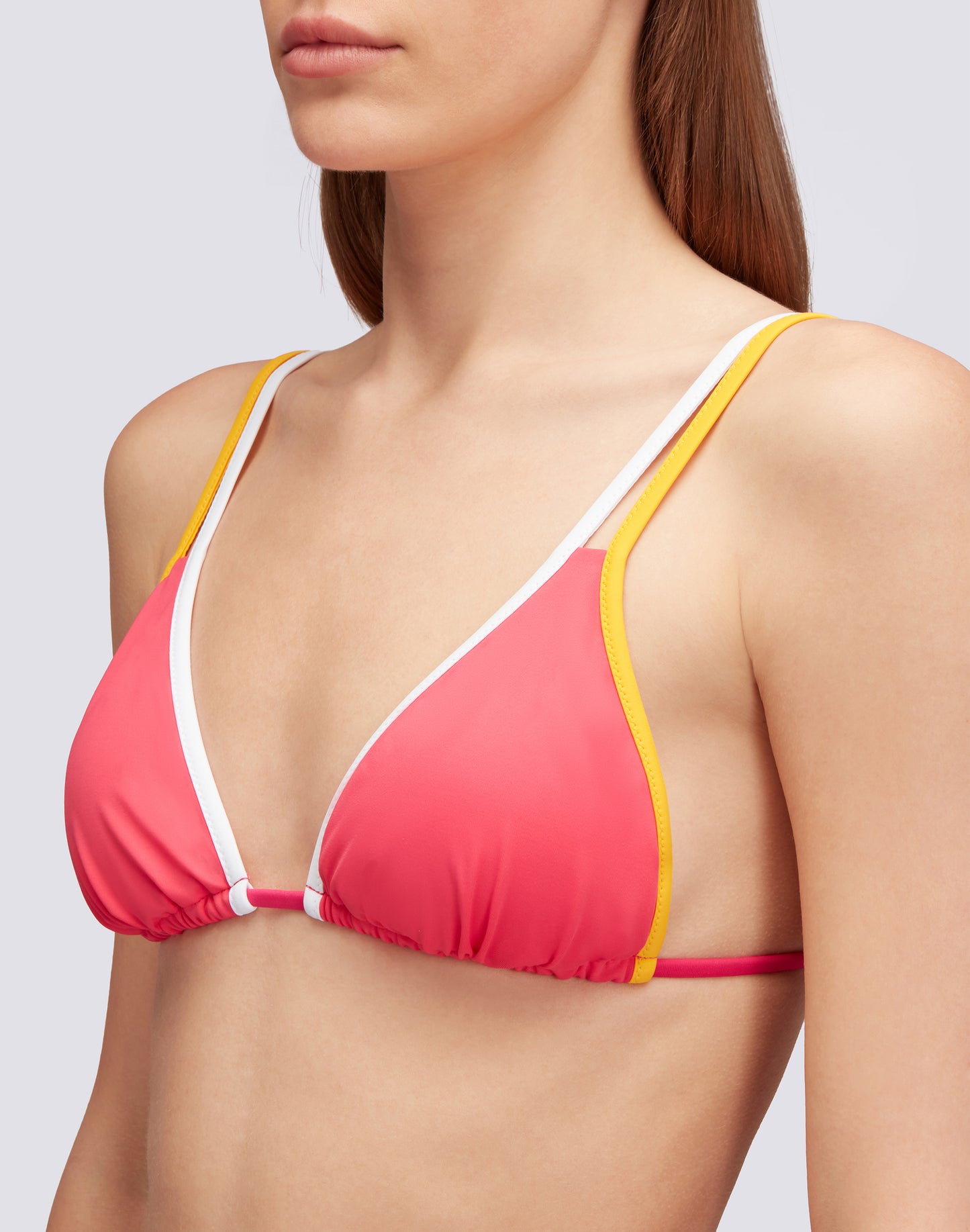 TOP A TRIANGOLO E SLIP CON LACCETTI REESE