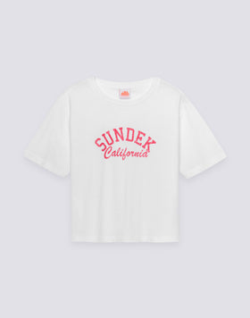 CAMISETA CROPPED DE MUJER CON LAVADO VINTAGE
