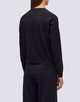 SUDADERA DE MUJER CON CUELLO REDONDO DE PUNTO CON LOGOTIPO BORDADO