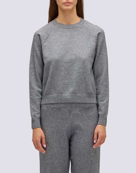 SUDADERA DE MUJER CON CUELLO REDONDO DE PUNTO CON LOGOTIPO BORDADO