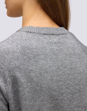 SUDADERA DE MUJER CON CUELLO REDONDO DE PUNTO CON LOGOTIPO BORDADO