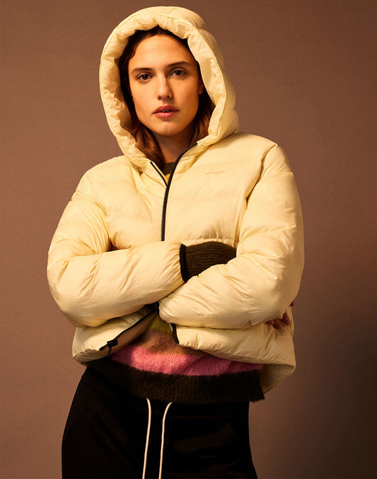 CROPPED REVERSIBLE DOWN JACKET WITH HOOD