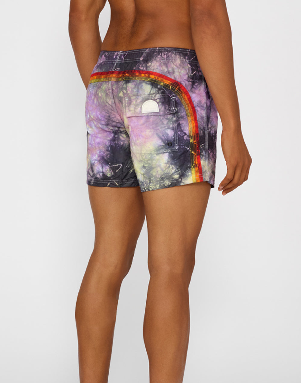 SHORT SWIM SHORTS WITH AN ELASTICATED WAISTBAND