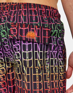 BAÑADOR DE LARGO MEDIO CON ESTAMPADO RAINBOW WRITING