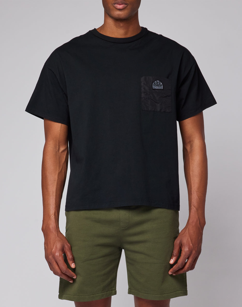 POCKET T-SHIRT