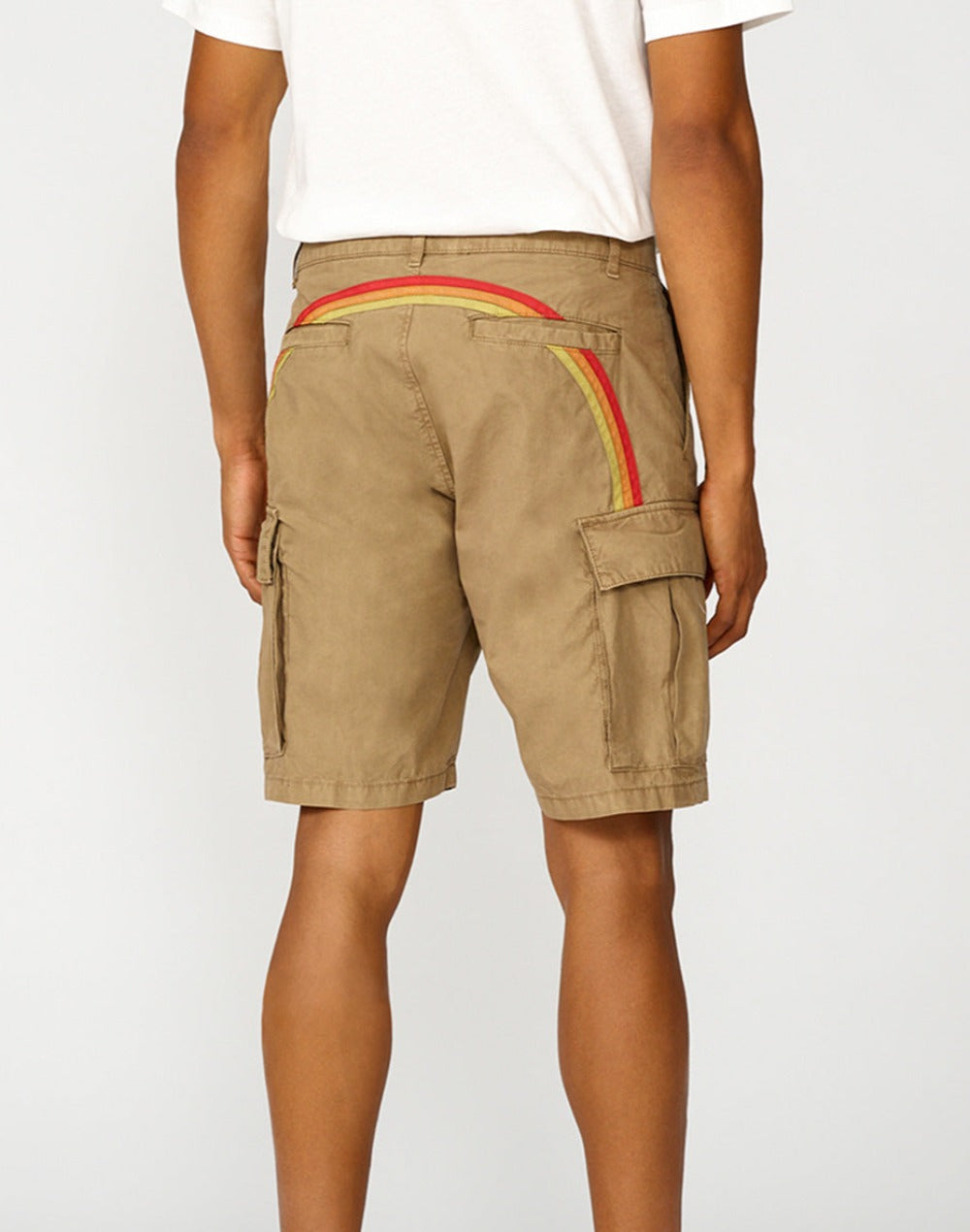 SHORT CARGO EN TISSU GARMENT DYED AVEC ARC-EN-CIEL