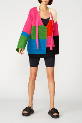 KNITWEAR WITH LACE